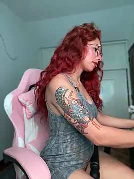 PrettyChloe  online show from 03-04-26, 07:43