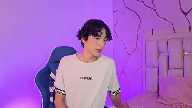 SthepanodiMonaco online show from 03-20-26, 03:40