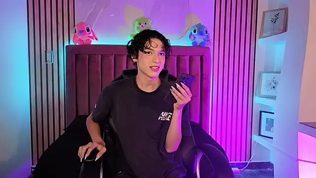 SthepanodiMonaco online show from 03-15-26, 03:35