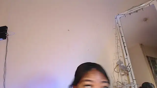 Snapshot of GraceMaaceey chatting on 05-04-26, 04:05 GraceMaaceey online show from 05-04-26, 04:05