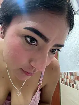 Snapshot of Dafne_se chatting on 05-30-26, 08:14 Dafne se online show from 05-30-26, 08:14