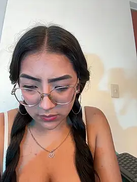 Dafne se online show from 02-25-26, 12:22