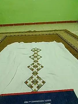 HKOOOH80 online show from 11-27-25, 11:49