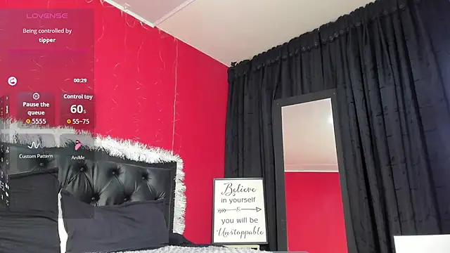 Leonis-O online show from 12-20-25, 04:37