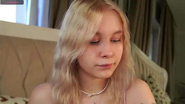 AunclreaVache online show from 04-07-26, 11:12