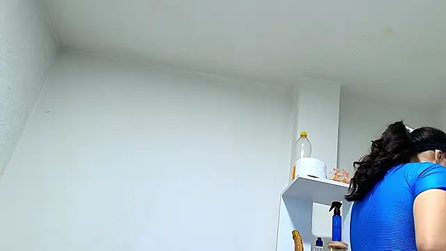 Nahomi rous777 online show from 02-01-26, 12:25