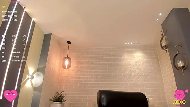 LisaFlowers  online show from 01-12-26, 11:28