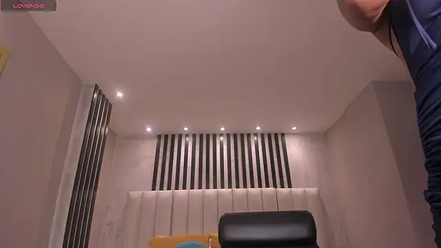 AmbarOwens online show from 12-15-25, 12:38