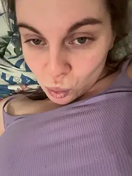 Snapshot of d0uble_trouble chatting on 03-06-26, 10:27 d0uble trouble online show from 03-06-26, 10:27