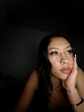Snapshot of Ounla_Sweet chatting on 04-29-26, 05:44 Ounla Sweet online show from 04-29-26, 05:44