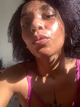 Lillith Bloom online show from 02-19-26, 06:49