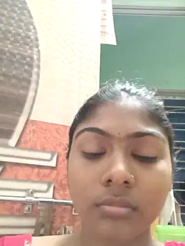 Cute diya023 online show from 03-16-26, 01:59