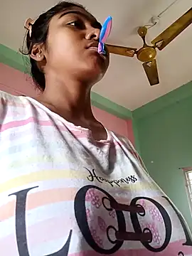 Cute diya023 online show from 04-12-26, 03:21