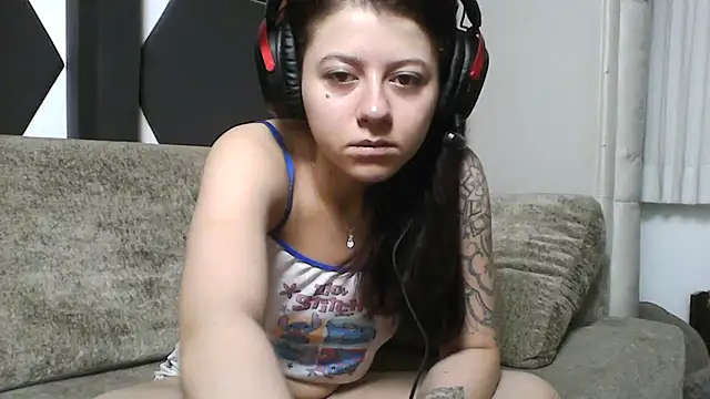 GabriellaManhas online show from 01-18-26, 01:47