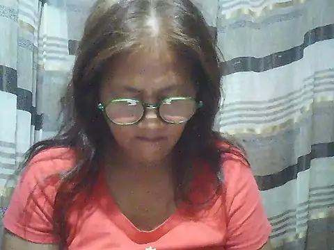 Snapshot of fireflower70 chatting on 07-28-26, 10:01 fireflower70 online show from 07-28-26, 10:01