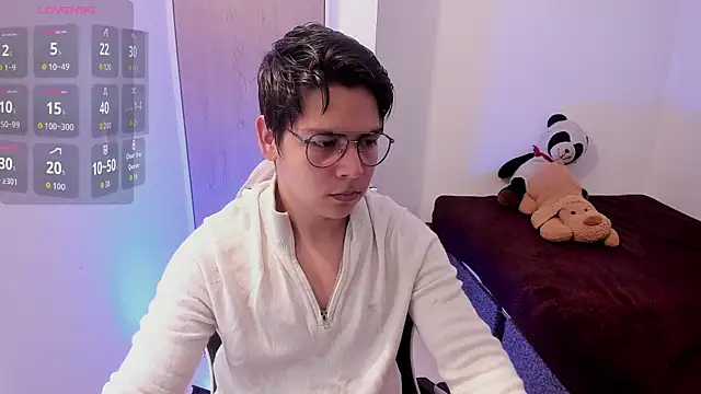 Asta YunoXXX online show from 04-12-26, 05:22