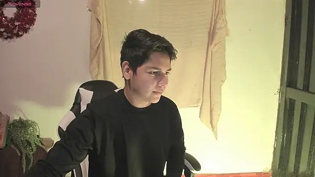 Asta YunoXXX online show from 12-15-25, 01:11