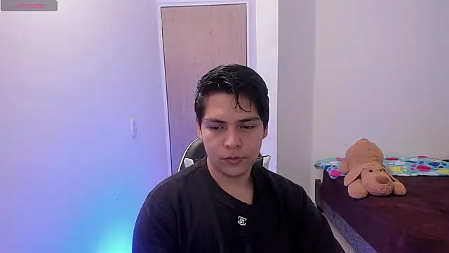 Asta YunoXXX online show from 04-18-26, 12:24