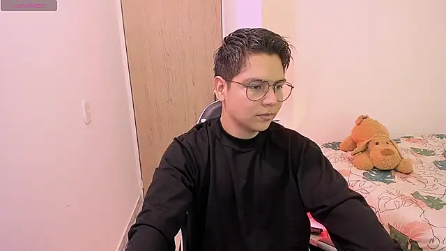 Asta YunoXXX online show from 02-19-26, 08:50