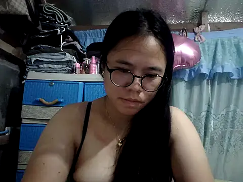 xxdreamgirl69 online show from 05-27-26, 01:57