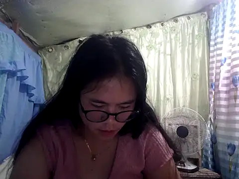 xxdreamgirl69 online show from 04-29-26, 10:05