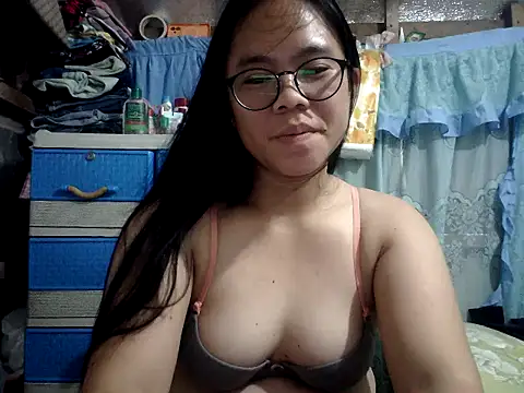 xxdreamgirl69 online show from 06-09-26, 02:01