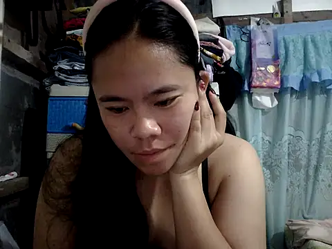 xxdreamgirl69 online show from 04-14-26, 09:42