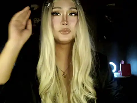 urfuckingdoll69 online show from 05-17-26, 07:41