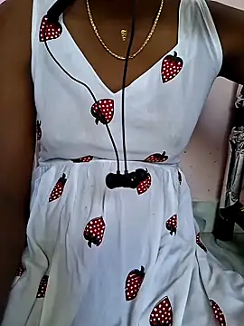 Snapshot of Tamil_Laksh chatting on 02-06-26, 05:36 Tamil Laksh online show from 02-06-26, 05:36