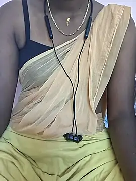 Snapshot of Tamil_Laksh chatting on 02-12-26, 05:40 Tamil Laksh online show from 02-12-26, 05:40