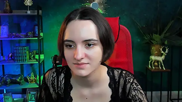 KateWillows online show from 02-01-26, 04:11