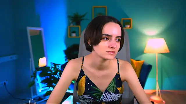 Snapshot of KateWillows chatting on 01-08-26, 03:45 KateWillows online show from 01-08-26, 03:45