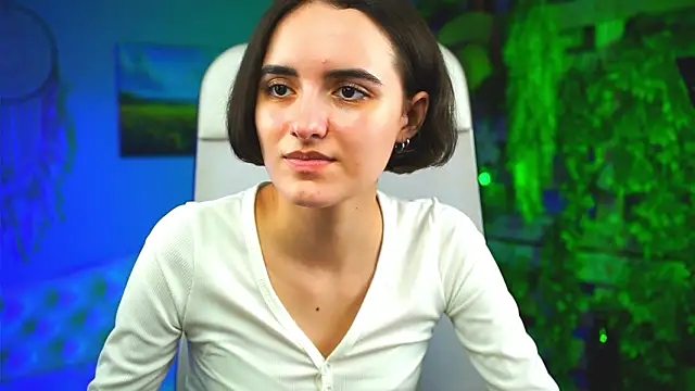 KateWillows online show from 03-10-26, 08:29