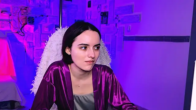 KateWillows online show from 02-06-26, 03:46