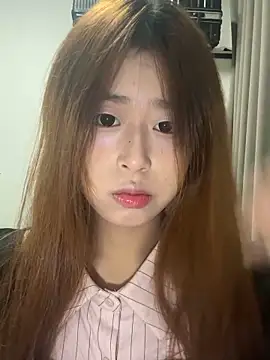 xiaohui660 online show from 11-29-25, 07:19