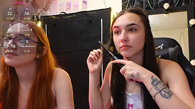 sunny luna online show from 02-23-26, 01:33