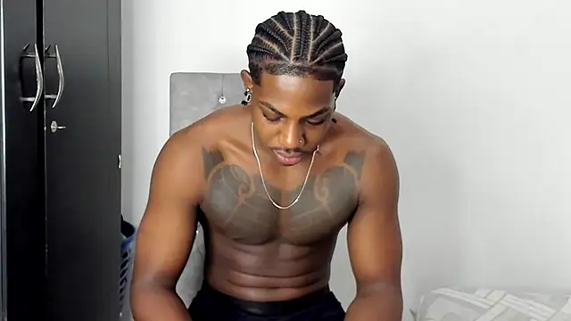 Snapshot of Darktemp_ chatting on 02-14-26, 12:05 Darktemp online show from 02-14-26, 12:05