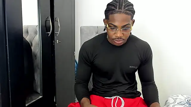 Snapshot of Darktemp_ chatting on 02-23-26, 04:29 Darktemp online show from 02-23-26, 04:29