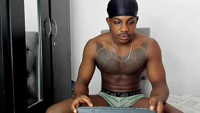 Snapshot of Darktemp_ chatting on 02-11-26, 12:38 Darktemp online show from 02-11-26, 12:38