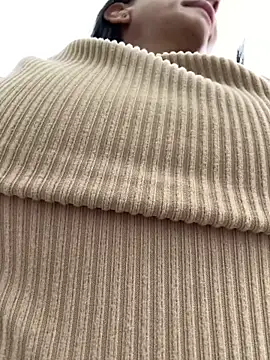 Snapshot of SofhiaTaylor chatting on 02-09-26, 07:34 SofhiaTaylor online show from 02-09-26, 07:34