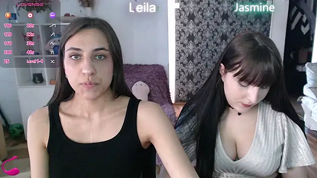 Snapshot of JasmineAdamss chatting on 04-23-26, 08:10 JasmineAdamss online show from 04-23-26, 08:10