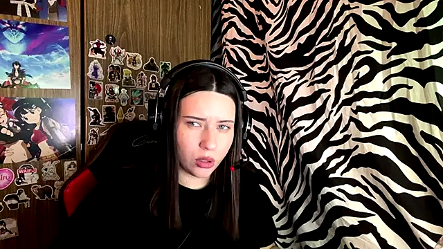 AngeliqueSulima online show from 12-02-25, 01:13