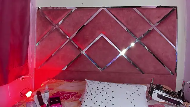 MeganDangelo online show from 02-06-26, 09:11