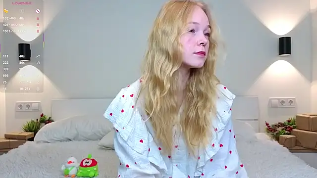 GhisllaineWestler online show from 02-06-26, 04:08