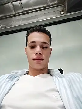 Garra55555 online show from 11-30-25, 09:21