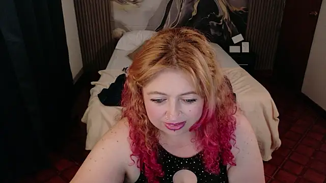 MilfArlet online show from 01-05-26, 05:27