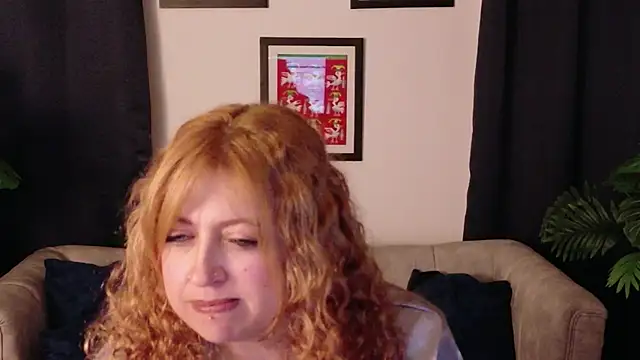 Snapshot of MilfArlet chatting on 01-31-26, 07:12 MilfArlet online show from 01-31-26, 07:12