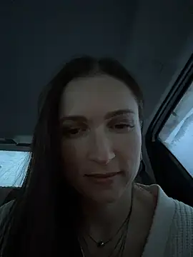 Snapshot of ZaraHill chatting on 12-22-25, 02:55 ZaraHill online show from 12-22-25, 02:55