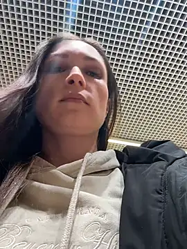 Snapshot of ZaraHill chatting on 12-05-25, 03:49 ZaraHill online show from 12-05-25, 03:49