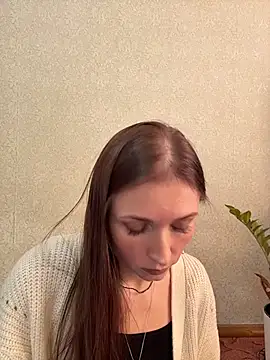 Snapshot of ZaraHill chatting on 12-01-25, 04:35 ZaraHill online show from 12-01-25, 04:35